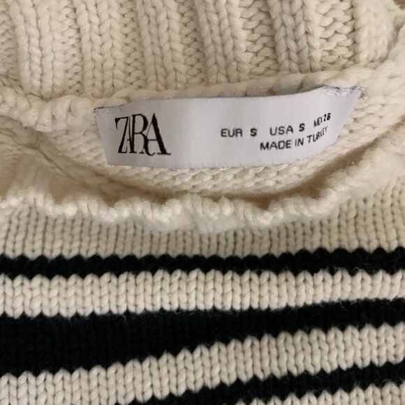 Zara Blue White Striped Knit Crewneck Casual Pullover Sweater Small Oversized - Picture 3 of 5